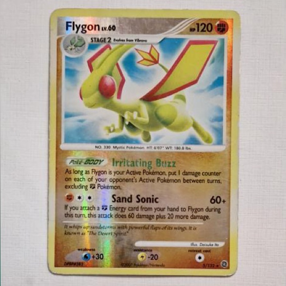 Pokémon trading card “Flygon”